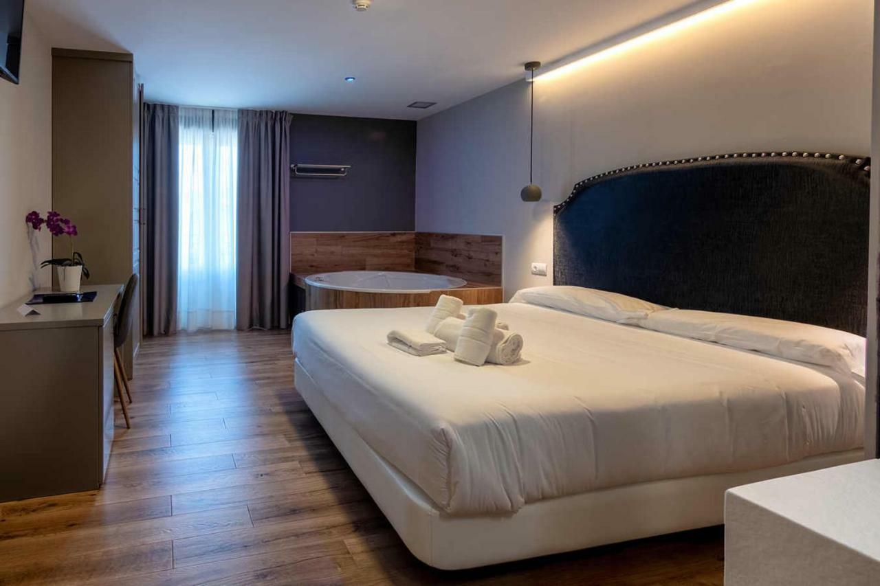Hotel Gastronomico Torre De Galizano Luaran gambar